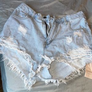 bought and worn a couple times last summer, doesn’t fit me anymore